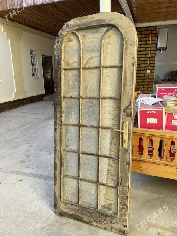 Icki gapy - Aşgabat - img 1