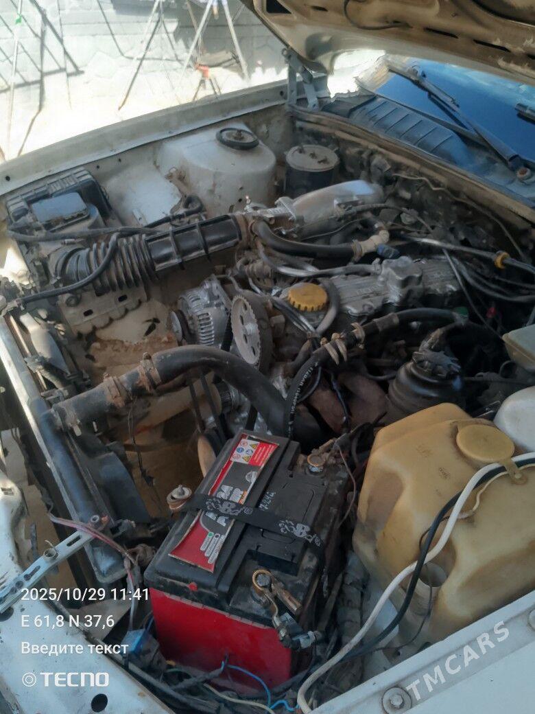 Opel Omega 1991 - 30 000 TMT - Мары - img 1