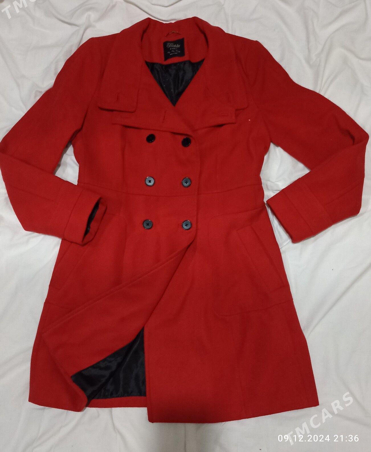 Пальто размер 40 раз - Мары - img 3