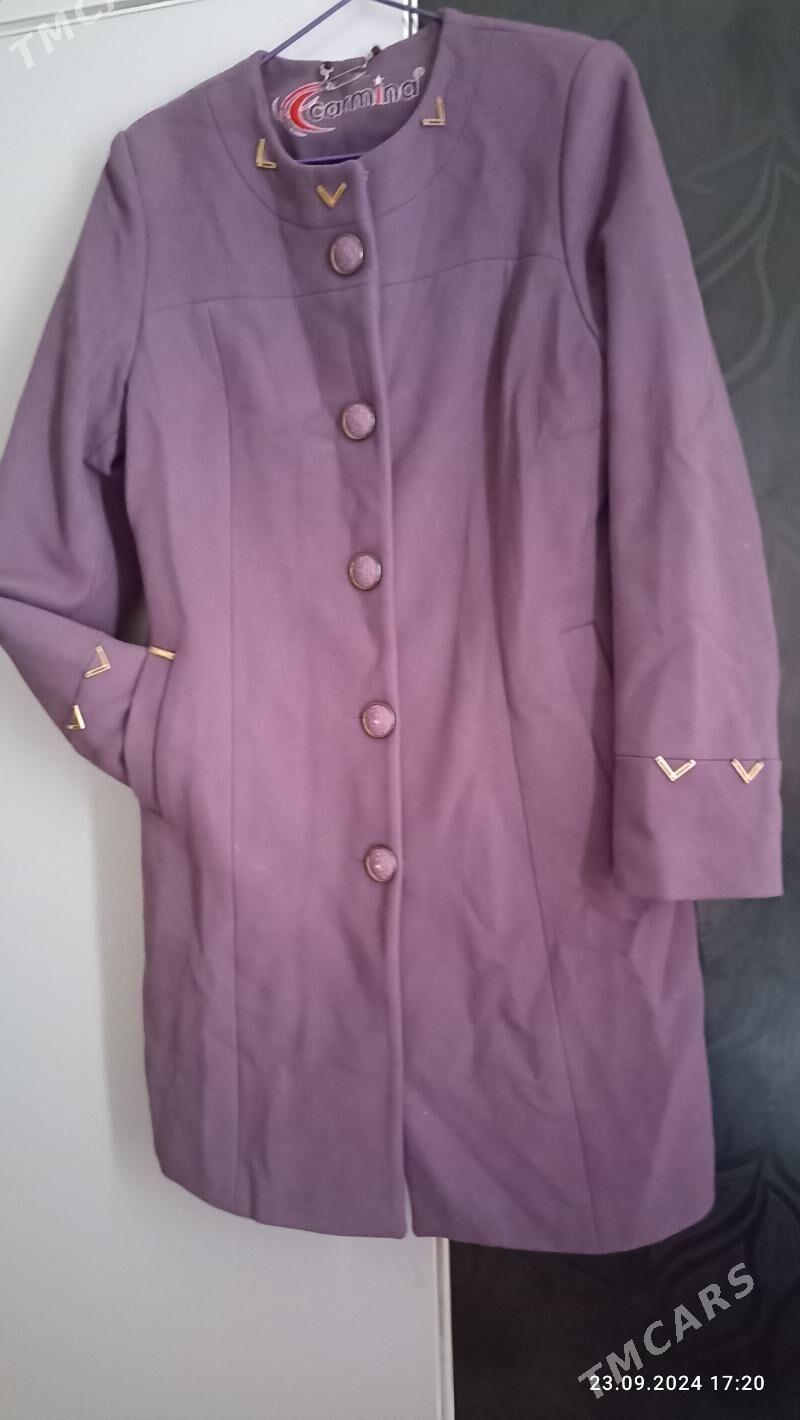 Пальто размер 40 раз - Мары - img 6