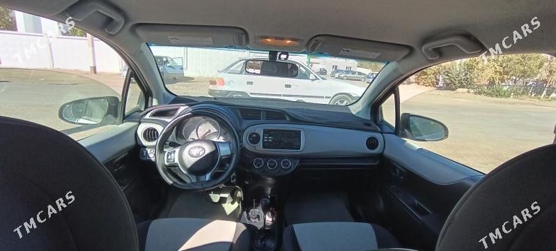 Toyota Yaris 2013 - 130 000 TMT - Шабатский этрап - img 2