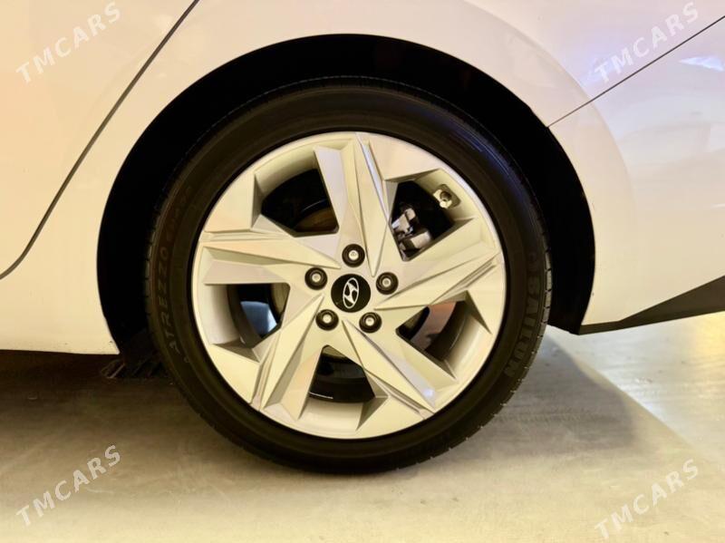 Hyundai Elantra 2022 - 269 000 TMT - Ашхабад - img 9