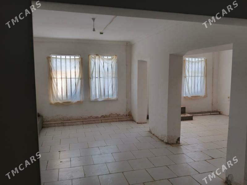 сдаётся подвал - Türkmenabat - img 3