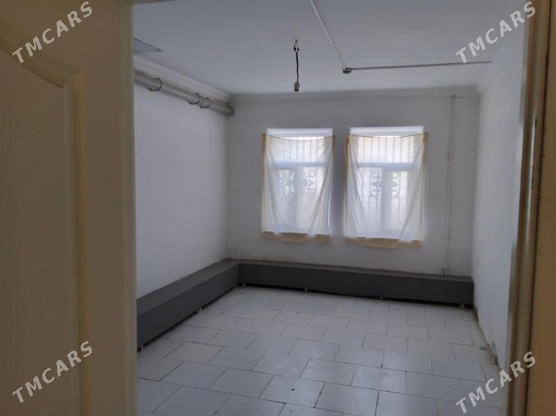 сдаётся подвал - Türkmenabat - img 7