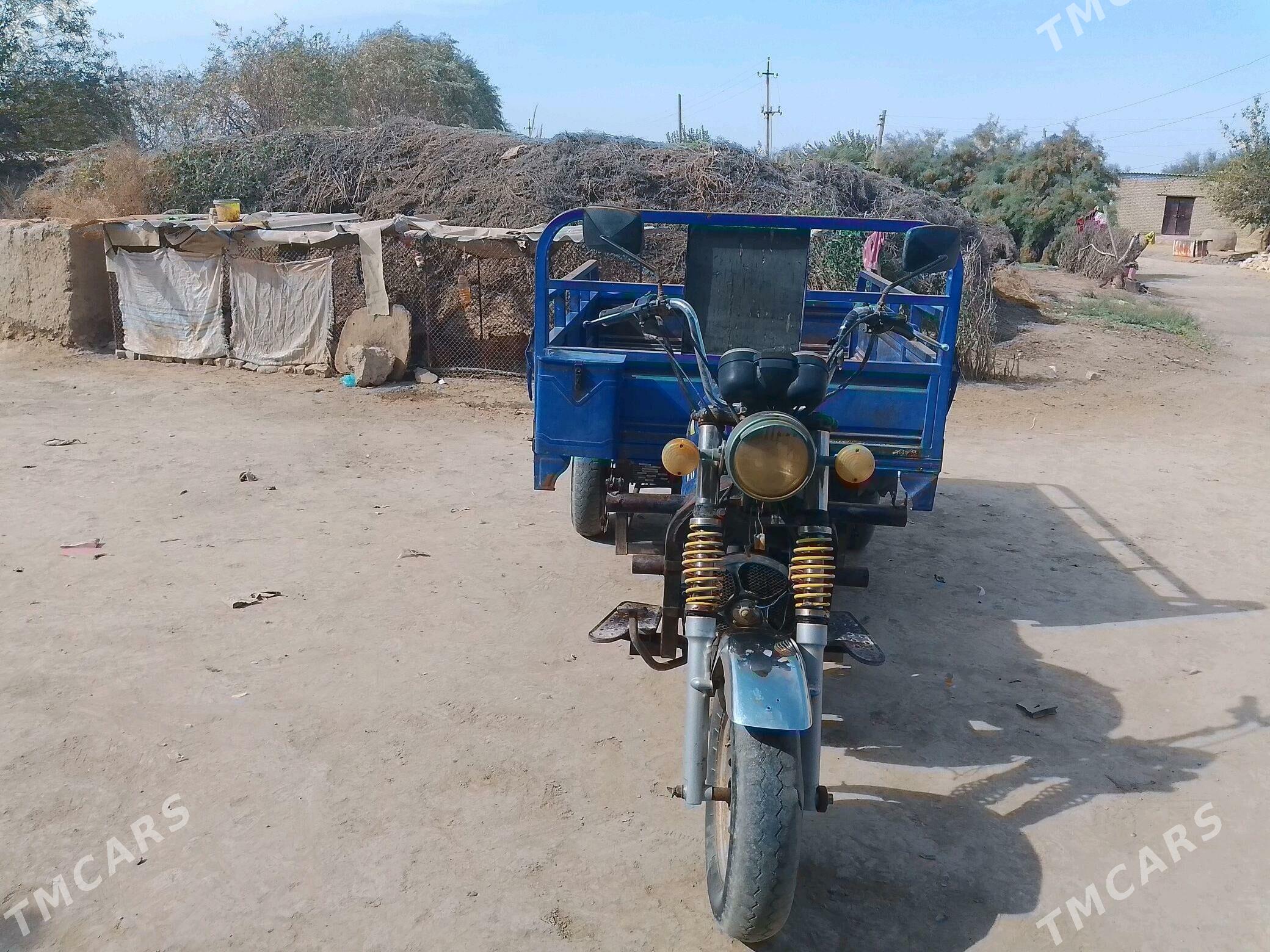 Fekon FK200-14G 2010 - 18 000 TMT - Baýramaly - img 3