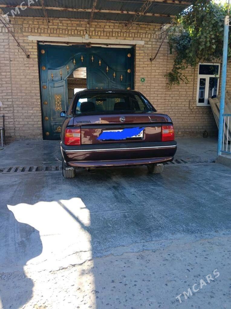 Opel Vectra 1995 - 70 000 TMT - Çärjew - img 6
