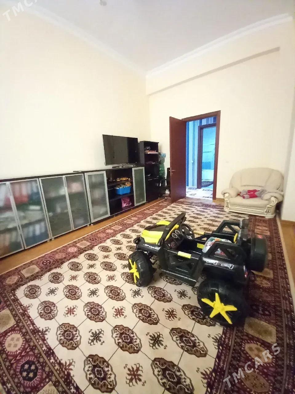 Московская Элитка 4 комнатная - Aşgabat - img 5