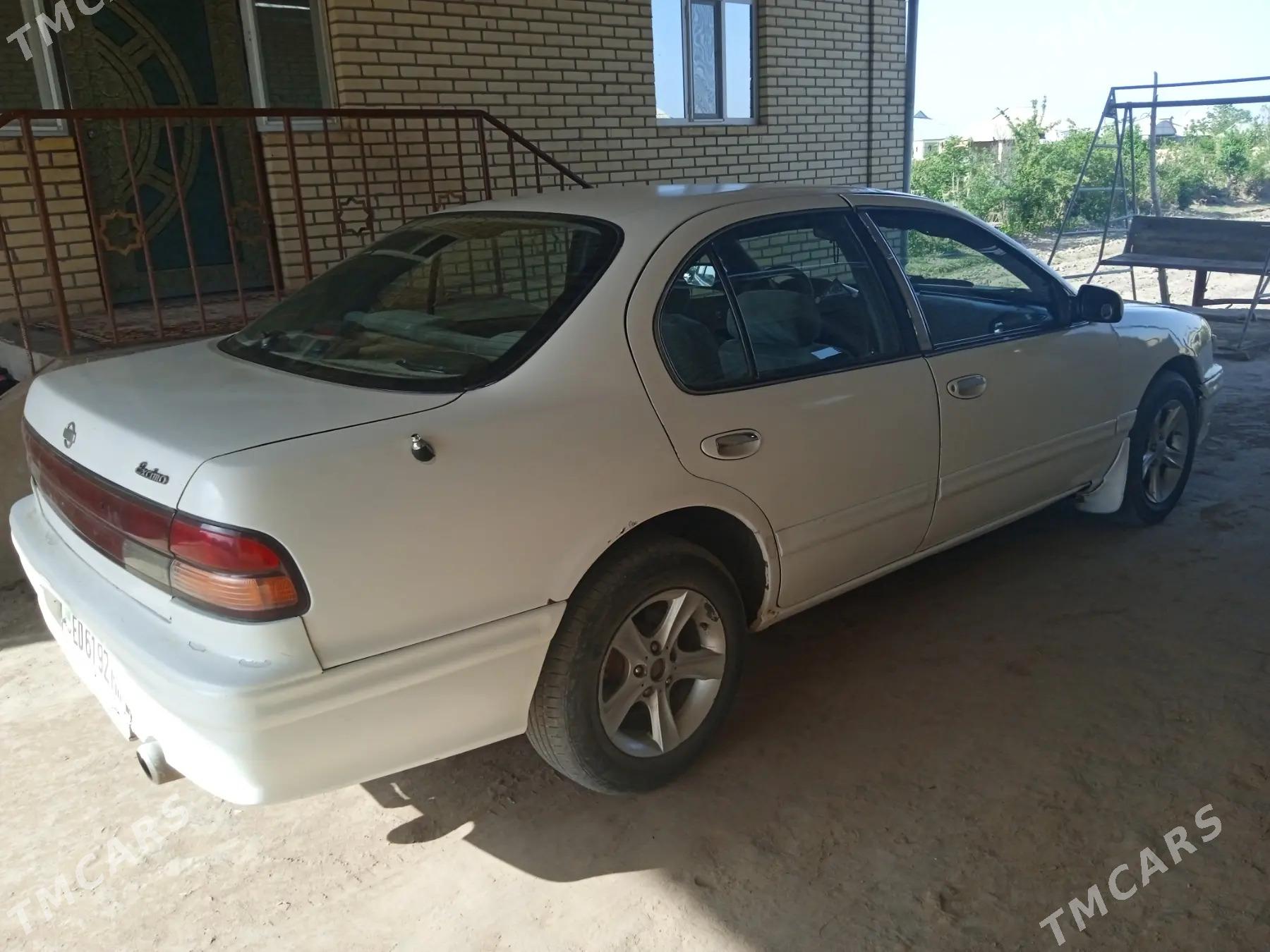 Nissan Maxima 1996 - 35 000 TMT - Baýramaly - img 4