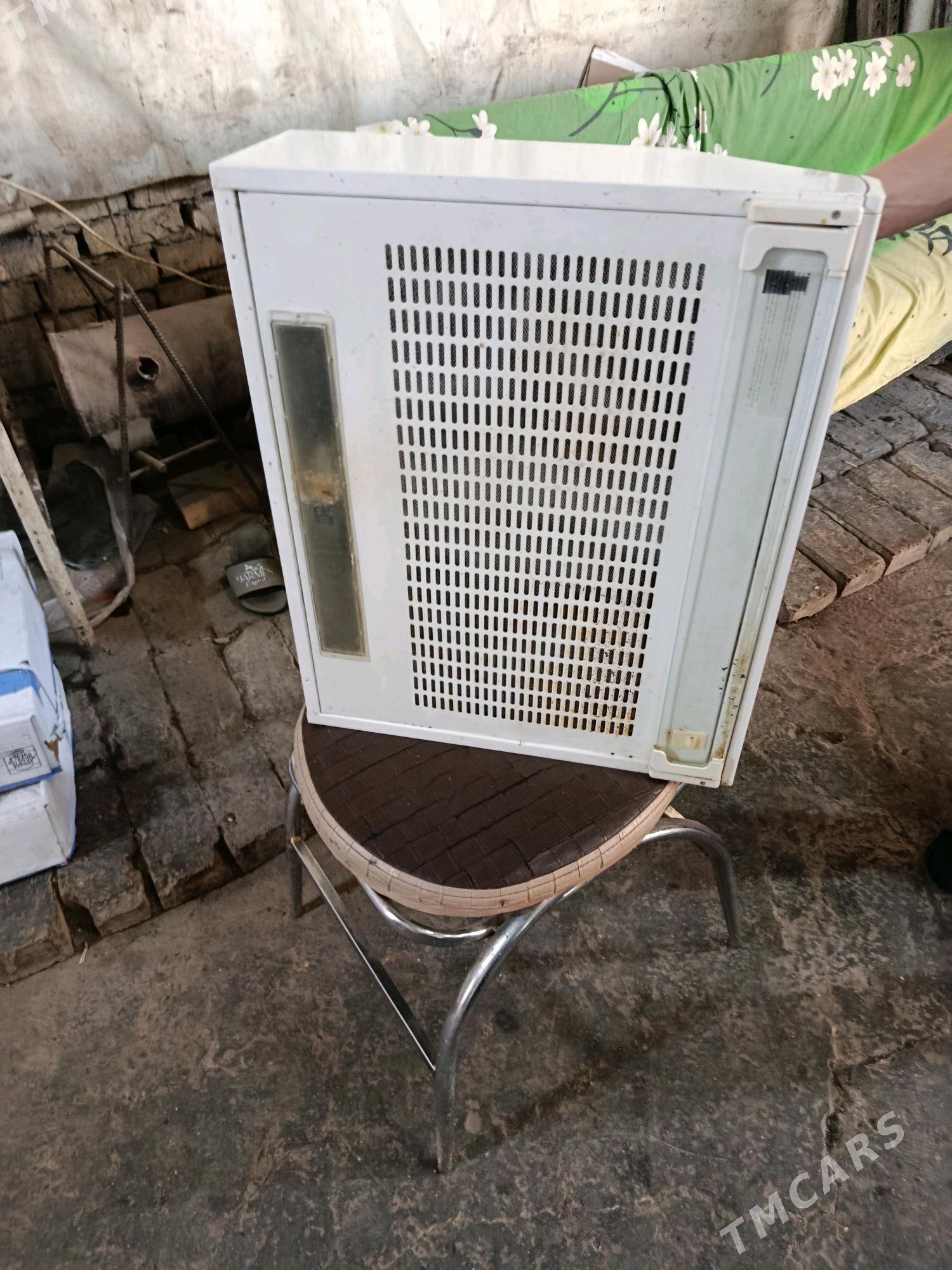 вытяжка - Mary - img 1