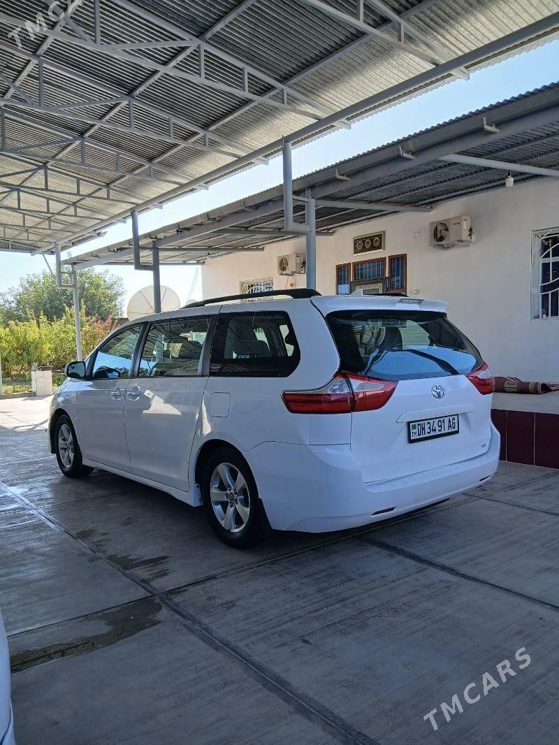 Toyota Sienna 2019 - 400 000 TMT - Gökdepe - img 7