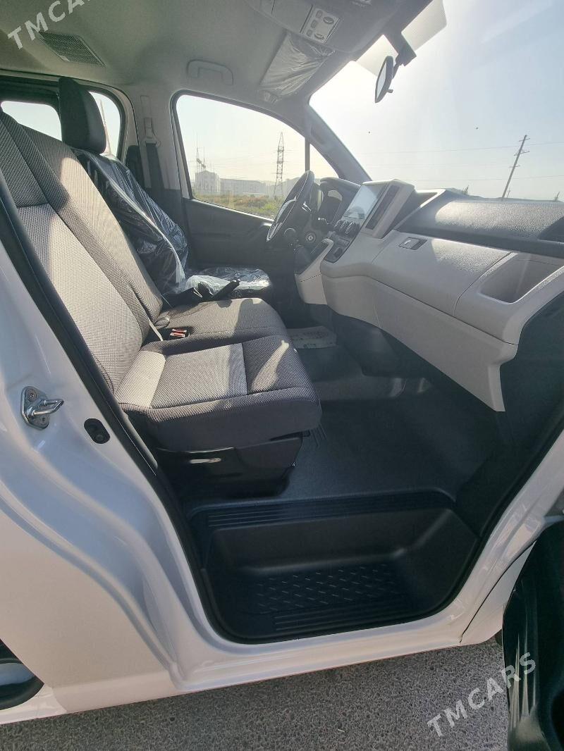 Toyota Hiace 2025 - 675 000 TMT - Aşgabat - img 2