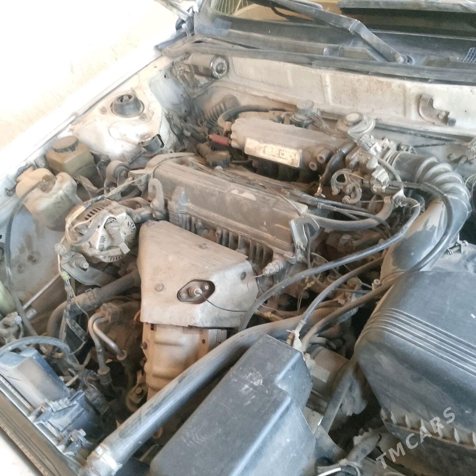 Toyota Camry 1995 - 110 000 TMT - Акдепе - img 1