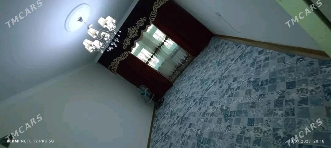 Arenda Mir7/3 3kom 4etaž - Мир 7 - img 2