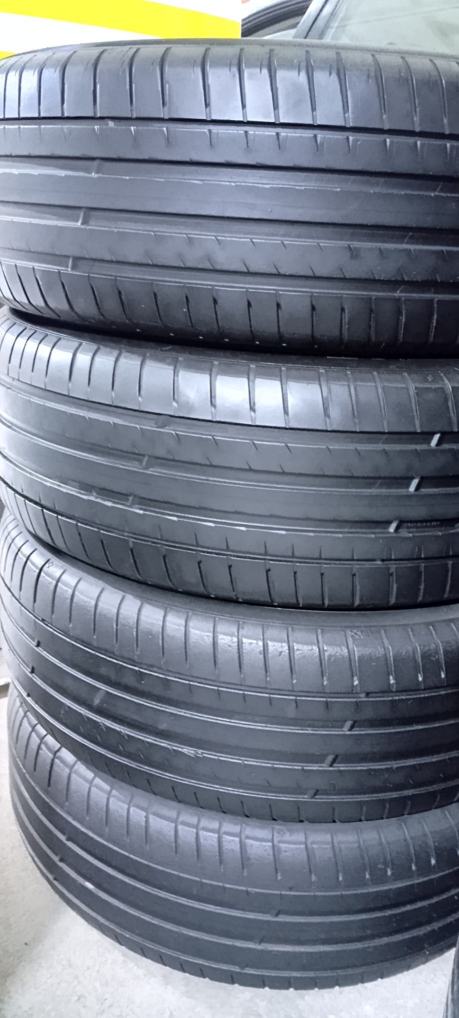 235 65 17 MICHELIN 2 500 TMT - Бедев - img 4