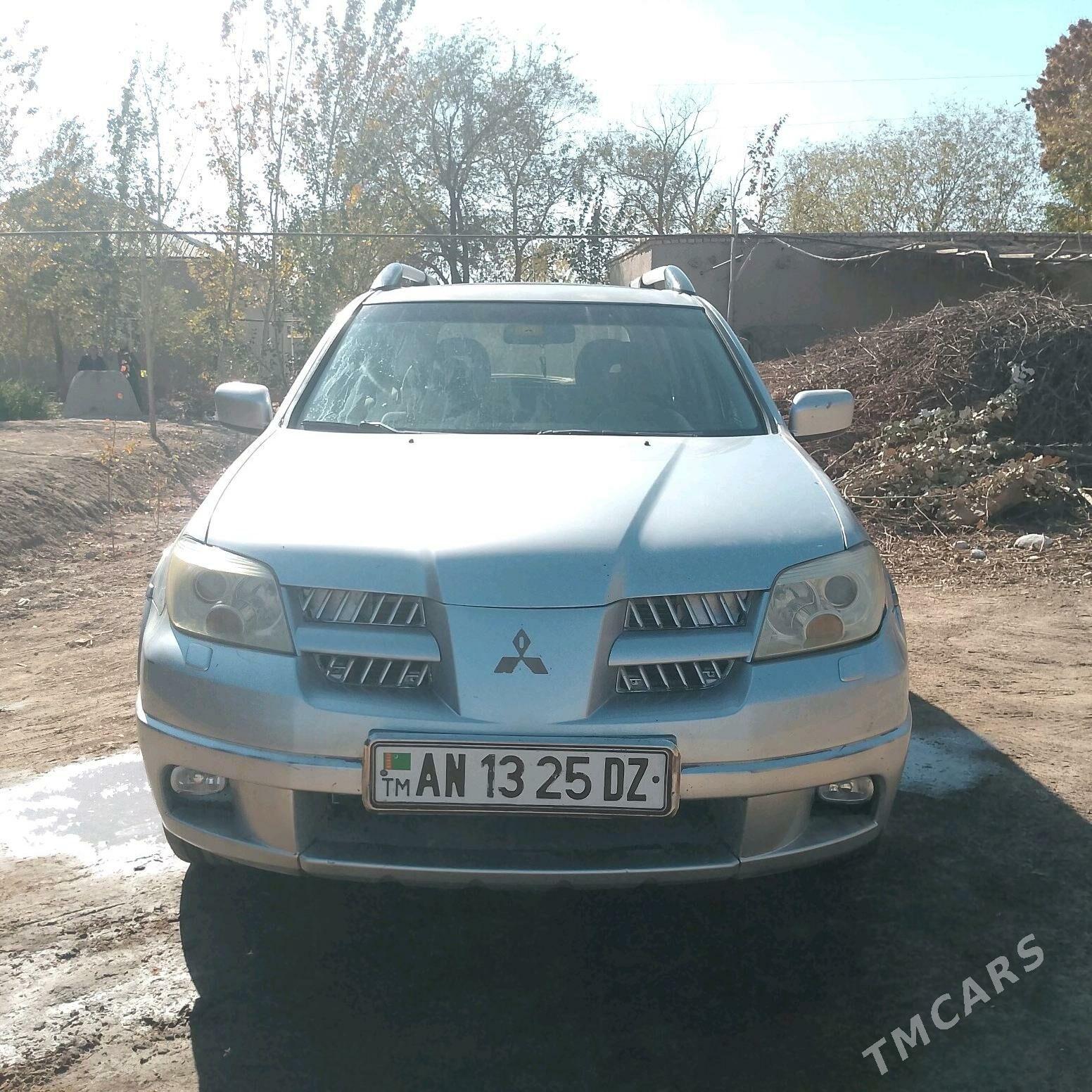 Mitsubishi Outlander 2004 - 110 000 TMT - Akdepe - img 2