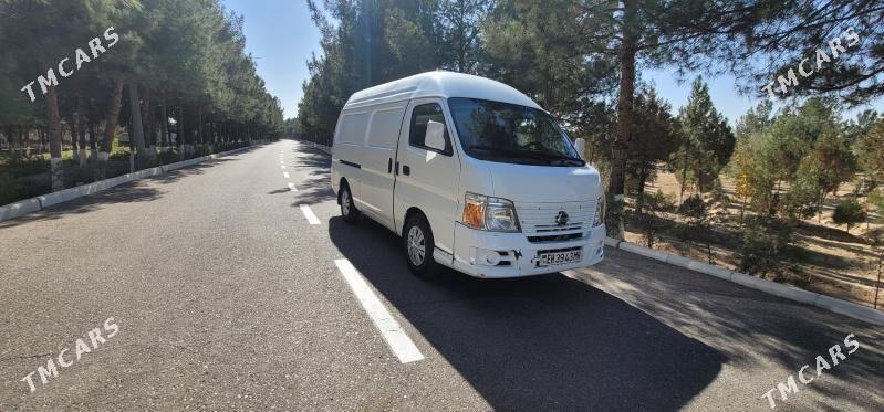 Nissan Urvan 2010 - 160 000 TMT - Mary - img 7