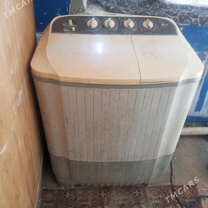 kır maşyn - Бузмеин - img 1