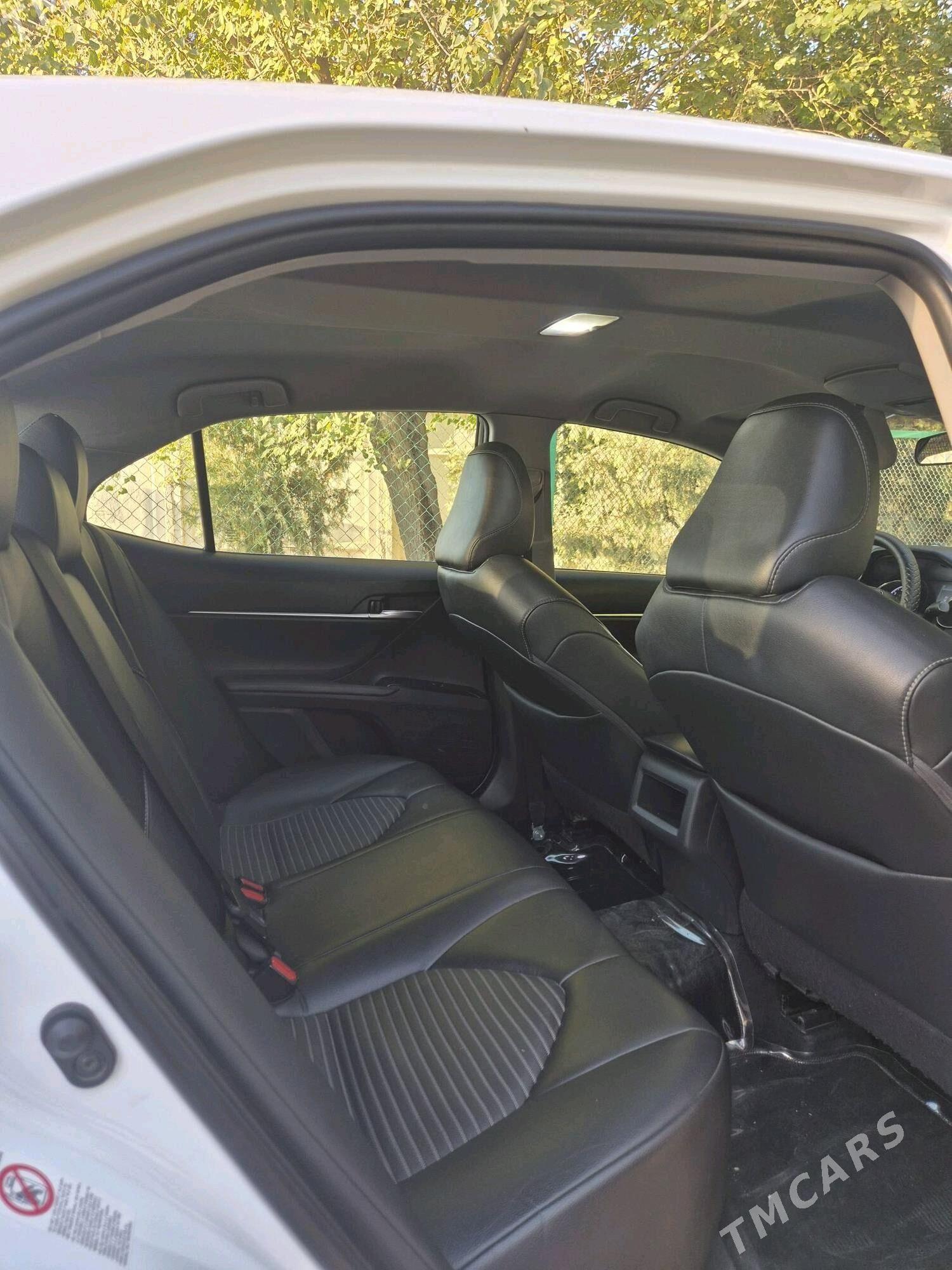 Toyota Camry 2018 - 280 000 TMT - Aşgabat - img 5