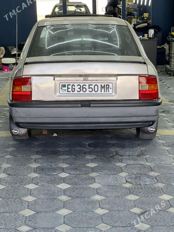 Opel Vectra 1992 - 21 000 TMT - Mary - img 2