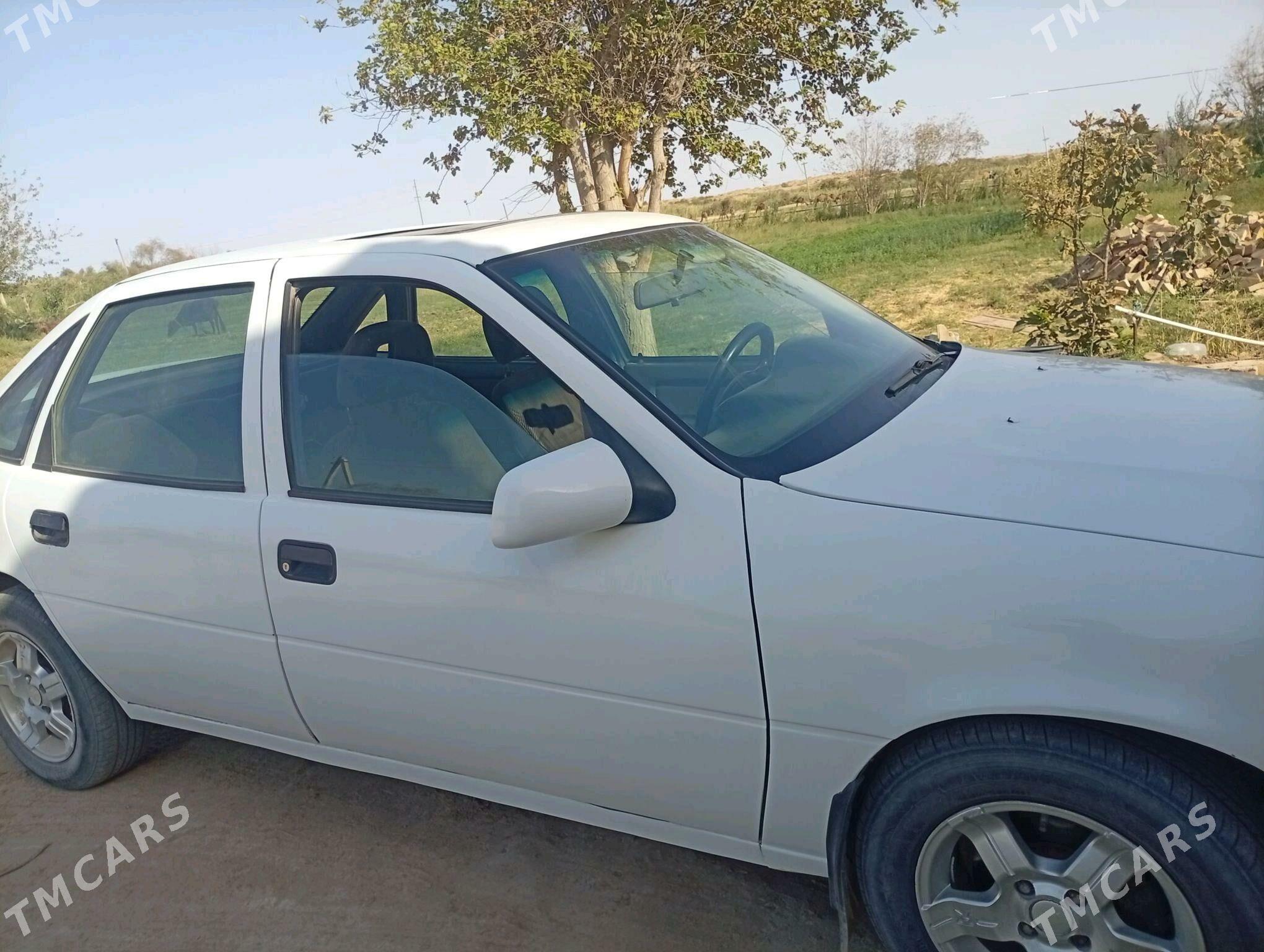 Opel Vectra 1991 - 38 000 TMT - Туркменгала - img 8