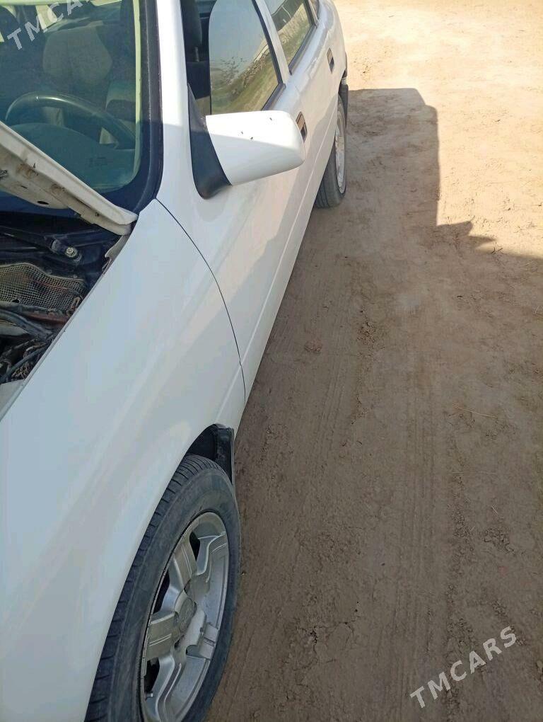 Opel Vectra 1991 - 38 000 TMT - Туркменгала - img 3