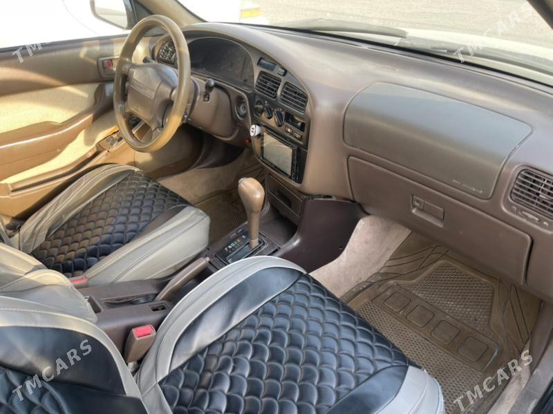 Toyota Camry 1995 - 82 000 TMT - Mary - img 8