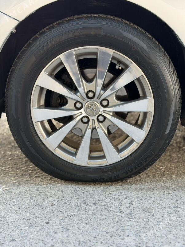 Toyota Corolla 2013 - 167 000 TMT - Туркменабат - img 4