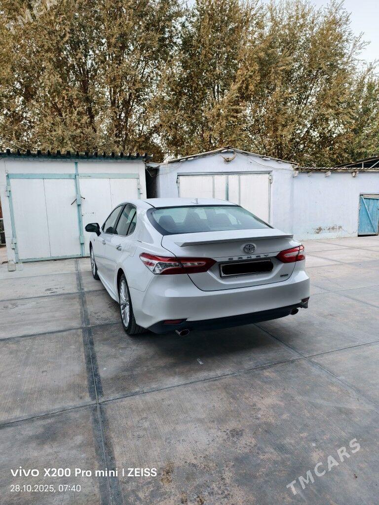 Toyota Camry 2019 - 320 000 TMT - Гёкдепе - img 2