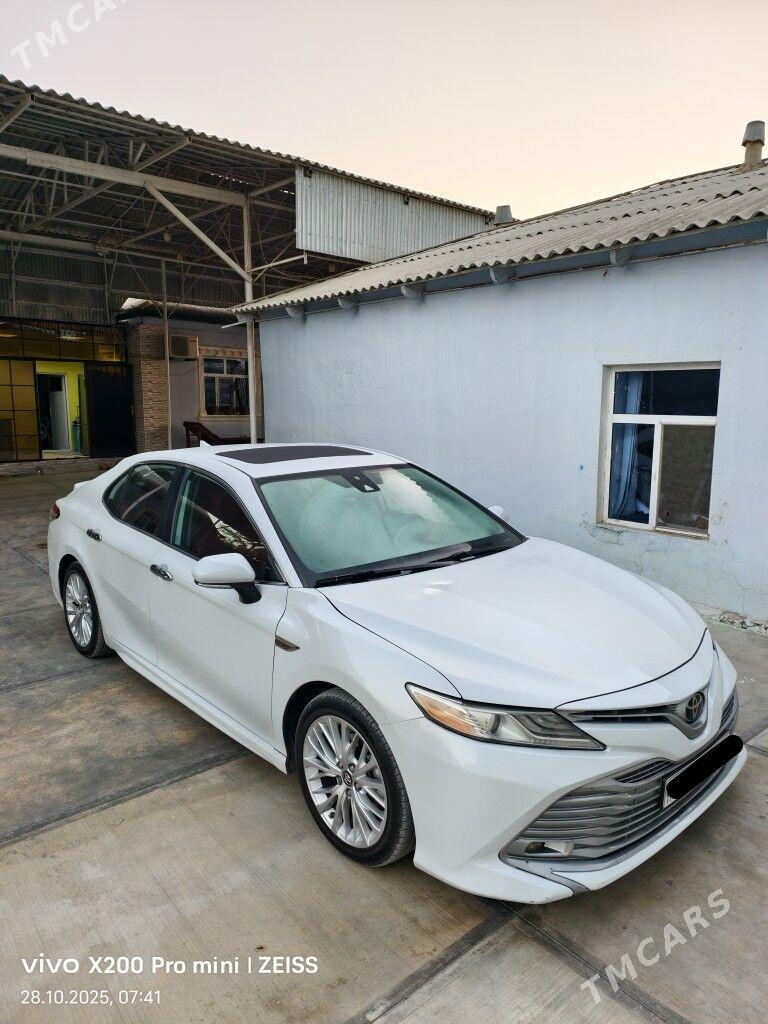 Toyota Camry 2019 - 320 000 TMT - Гёкдепе - img 4