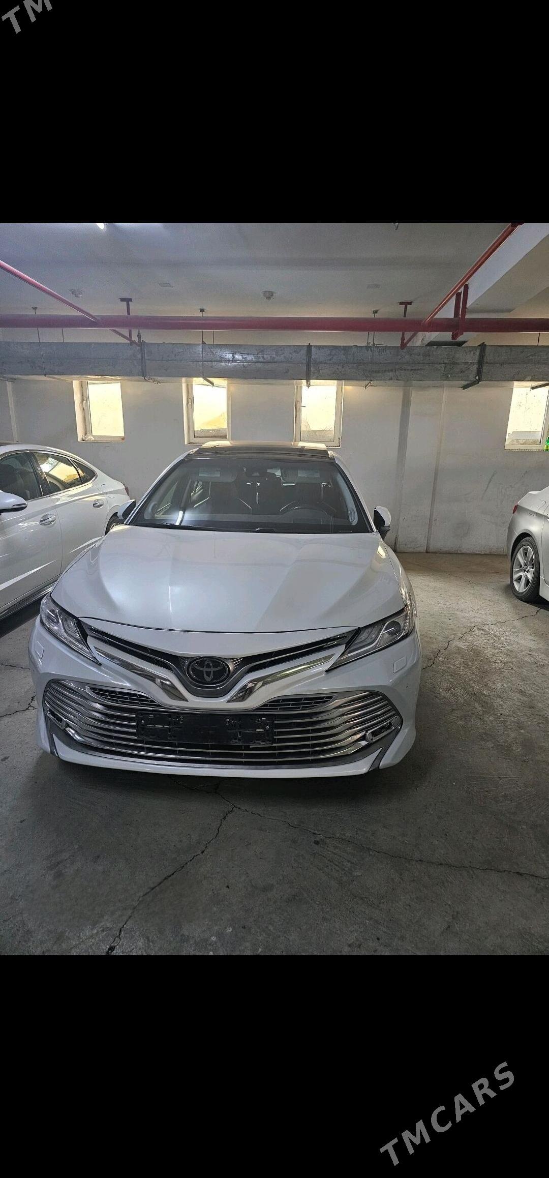 Toyota Camry 2018 - 410 000 TMT - Aşgabat - img 3