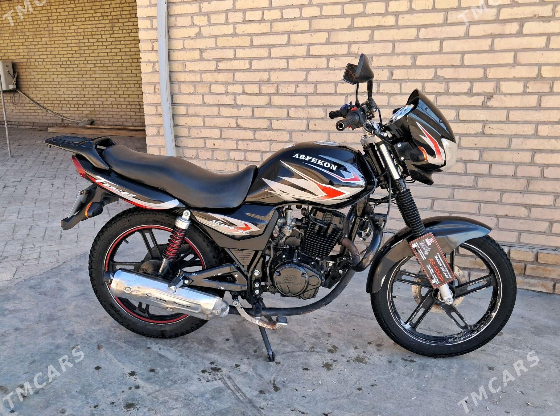 Fekon FK150-8G 2014 - 15 000 TMT - Керки - img 1