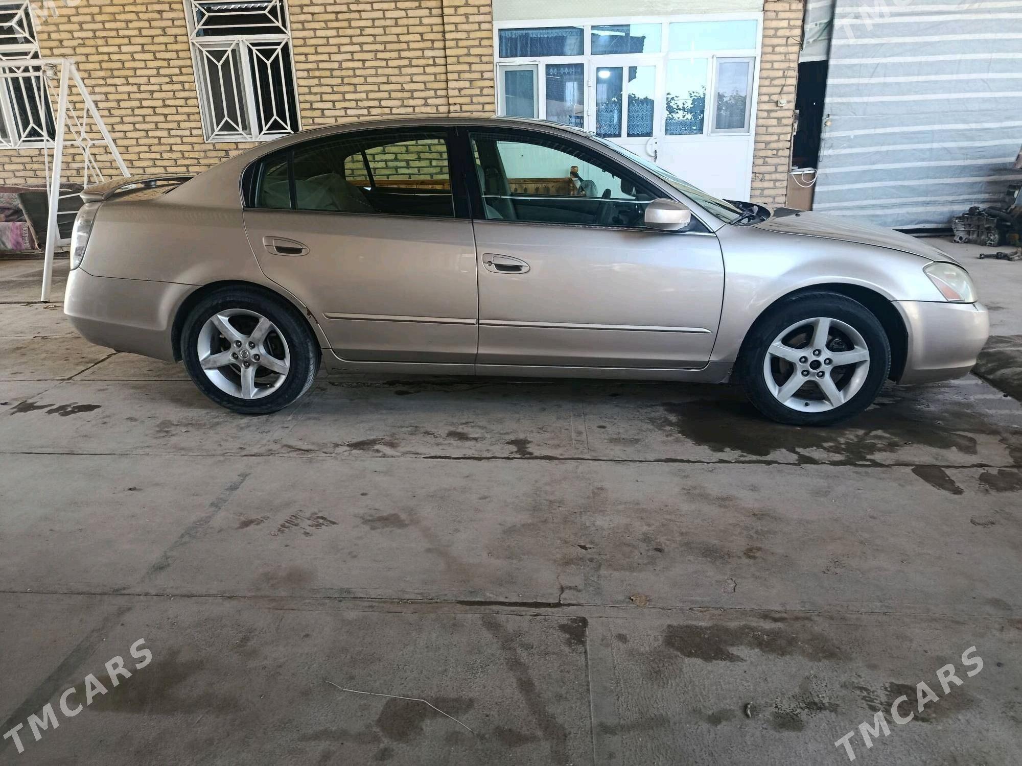 Nissan Altima 2005 - 90 000 TMT - Mary - img 2