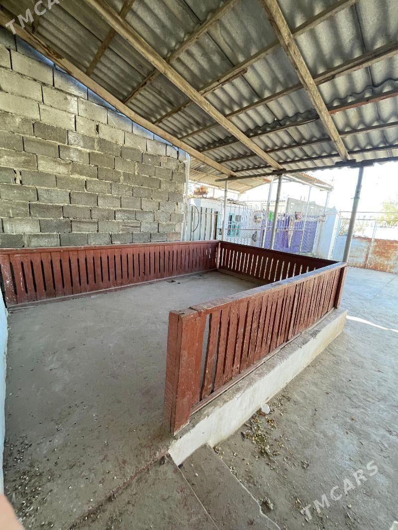 продаю квартиру - Balkanabat - img 2