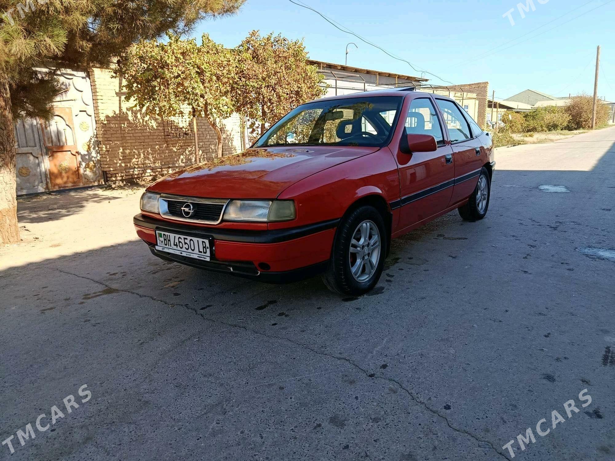 Opel Vectra 1990 - 34 000 TMT - Çärjew - img 2
