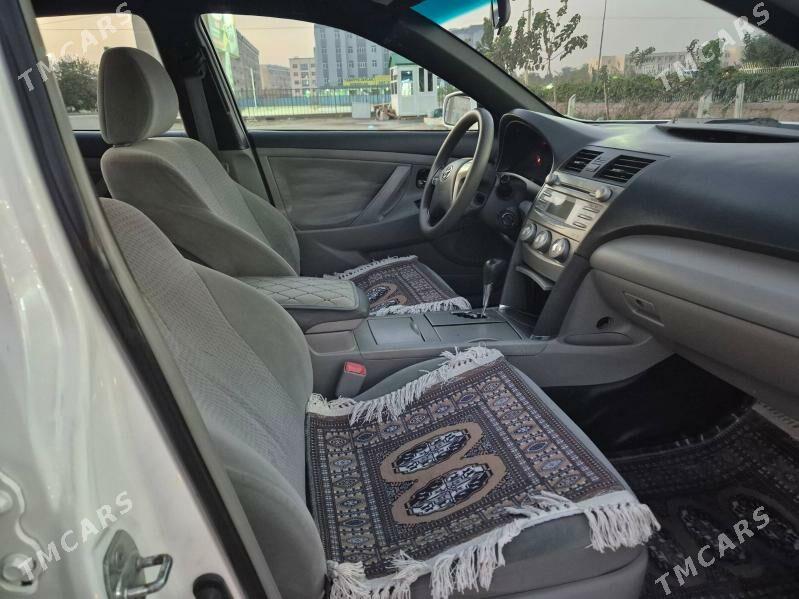 Toyota Camry 2010 - 165 000 TMT - Baýramaly - img 3