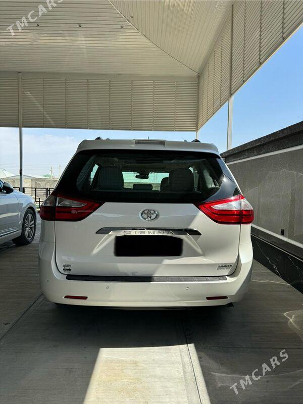 Toyota Sienna 2019 - 570 000 TMT - Ашхабад - img 2