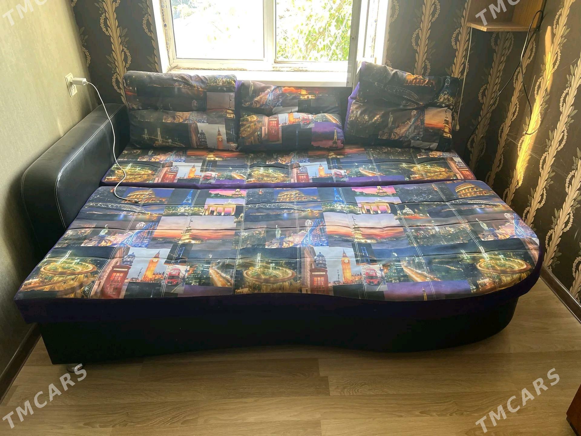 diwan - Türkmenbaşy - img 1