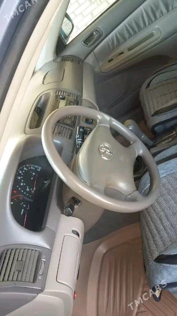 Toyota Camry 2003 - 170 000 TMT - Ёлётен - img 3