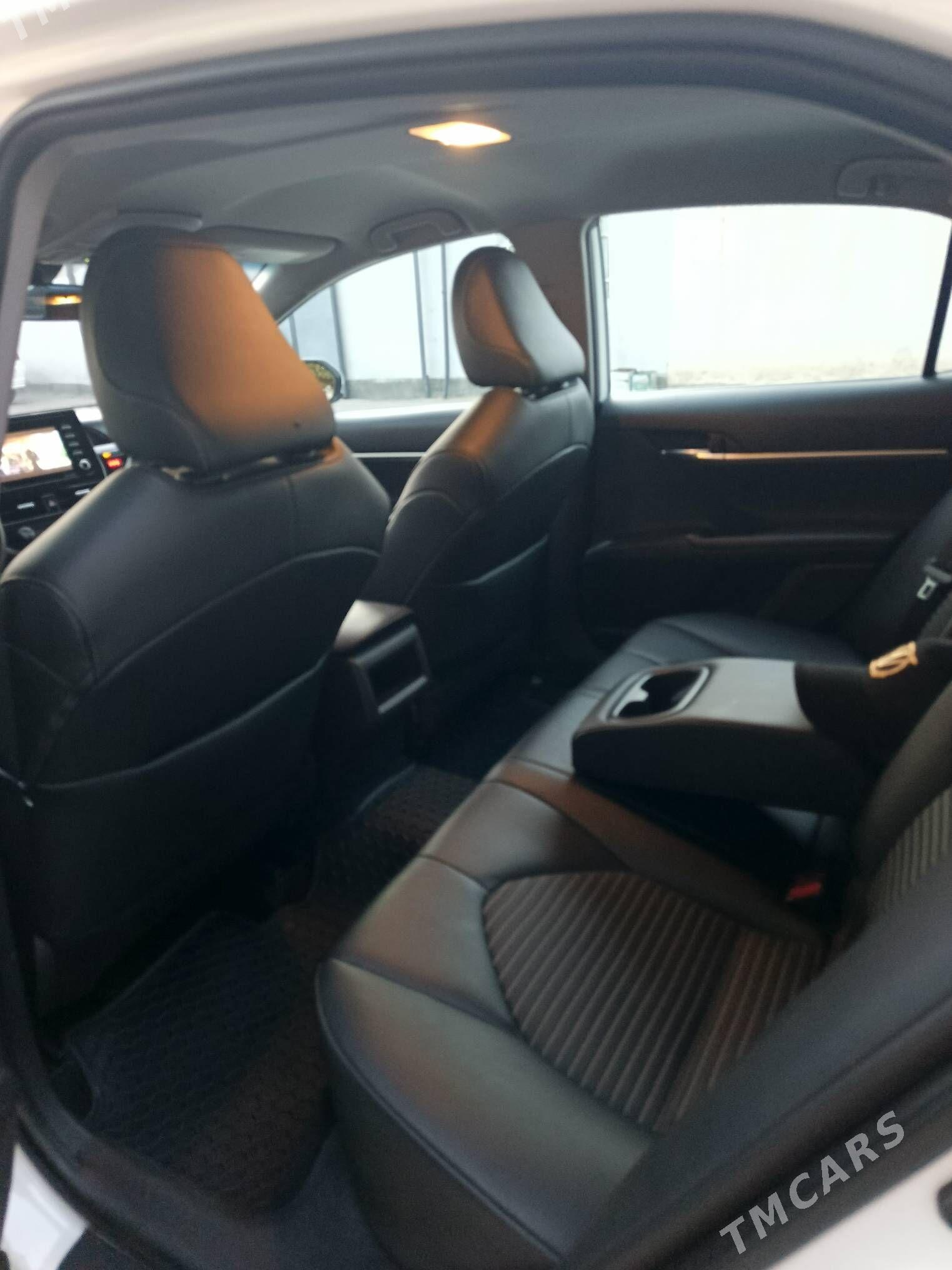 Toyota Camry 2021 - 335 000 TMT - Ашхабад - img 5