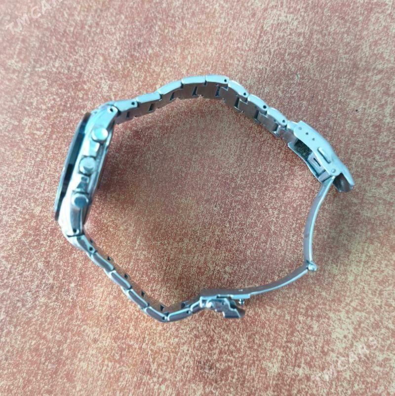 EDIFICE Casio - Mary - img 3