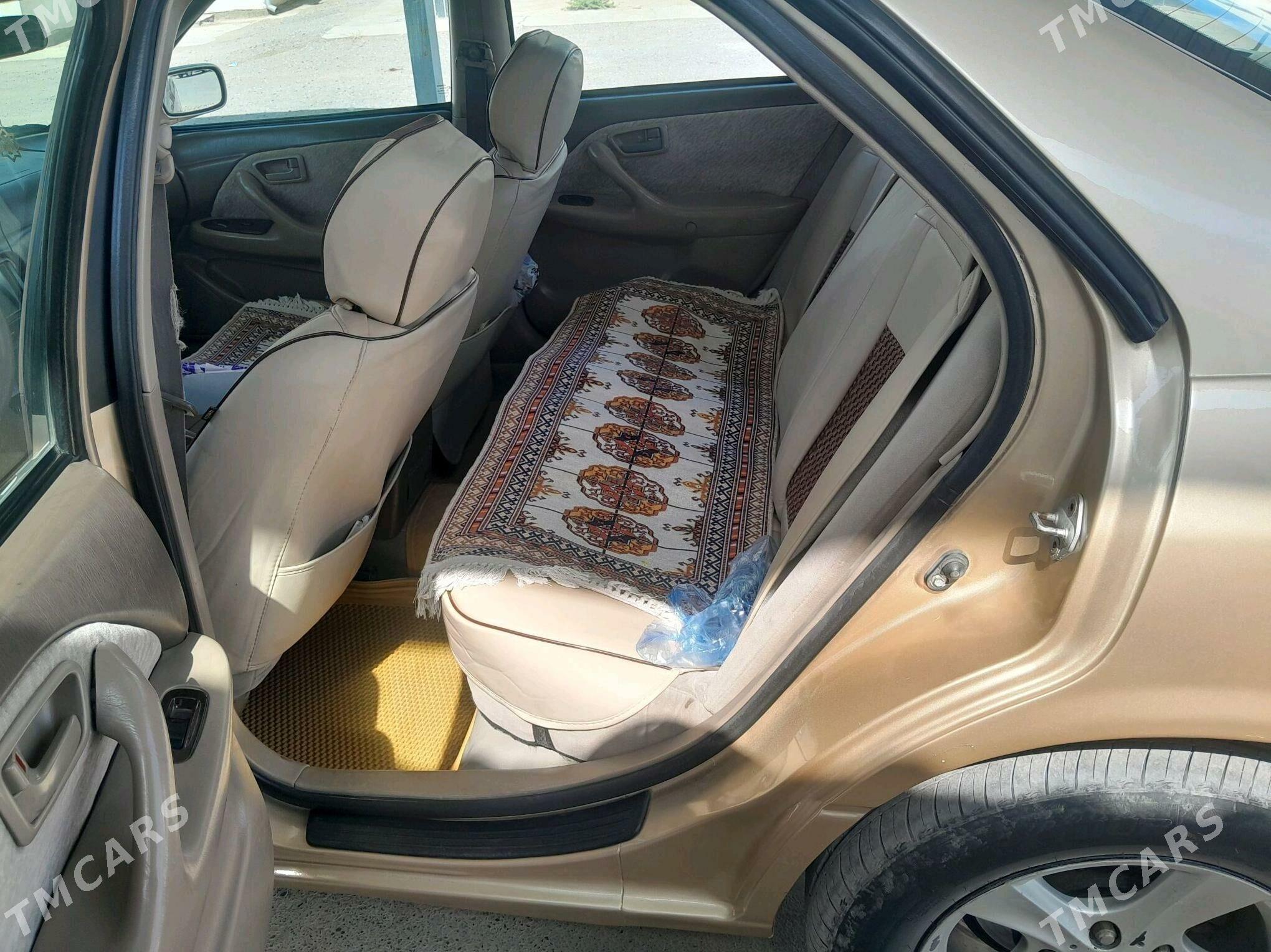 Toyota Camry 2000 - 128 000 TMT - Ýolöten - img 5