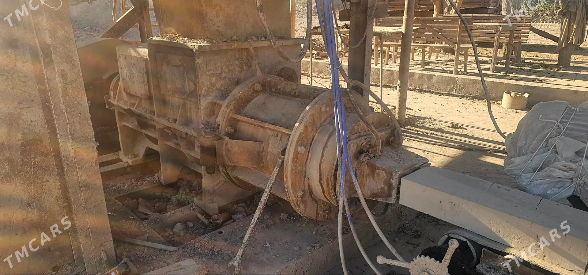 60lyk Kerpic press - Sakar - img 1