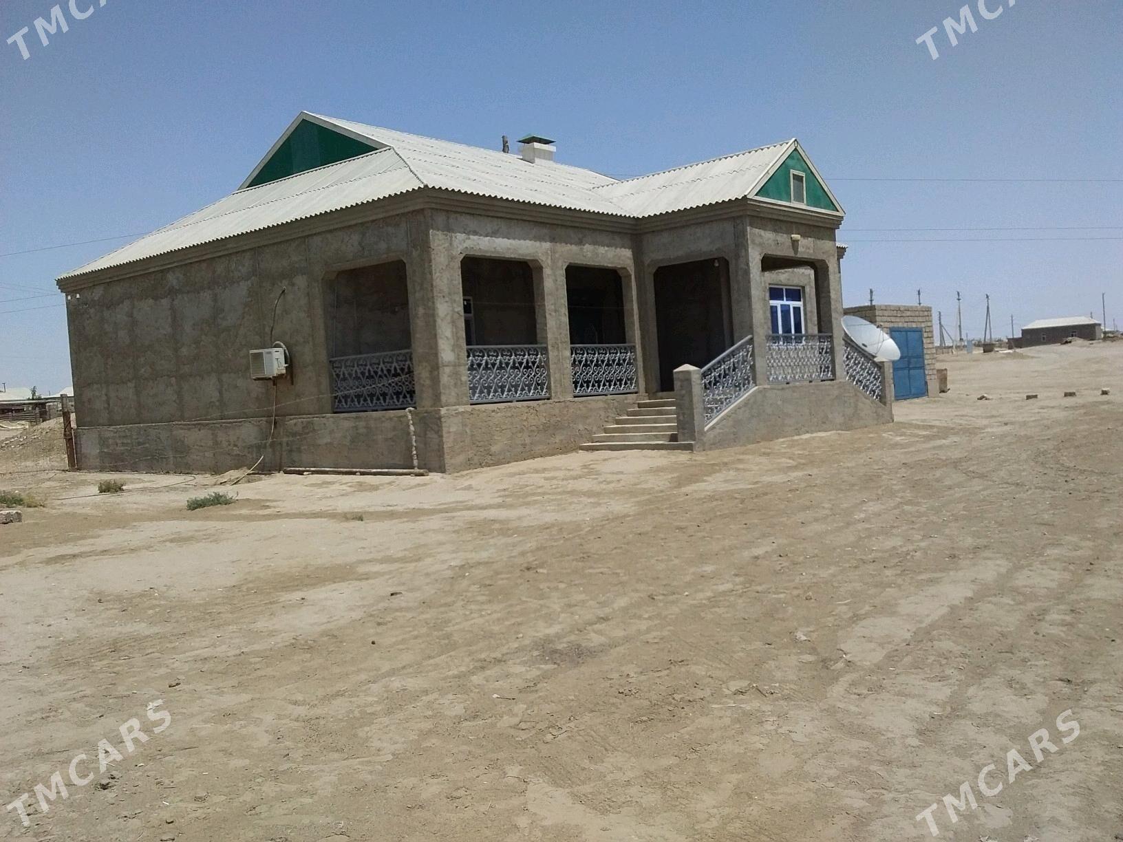 Jaý - Эсенгулы - img 2