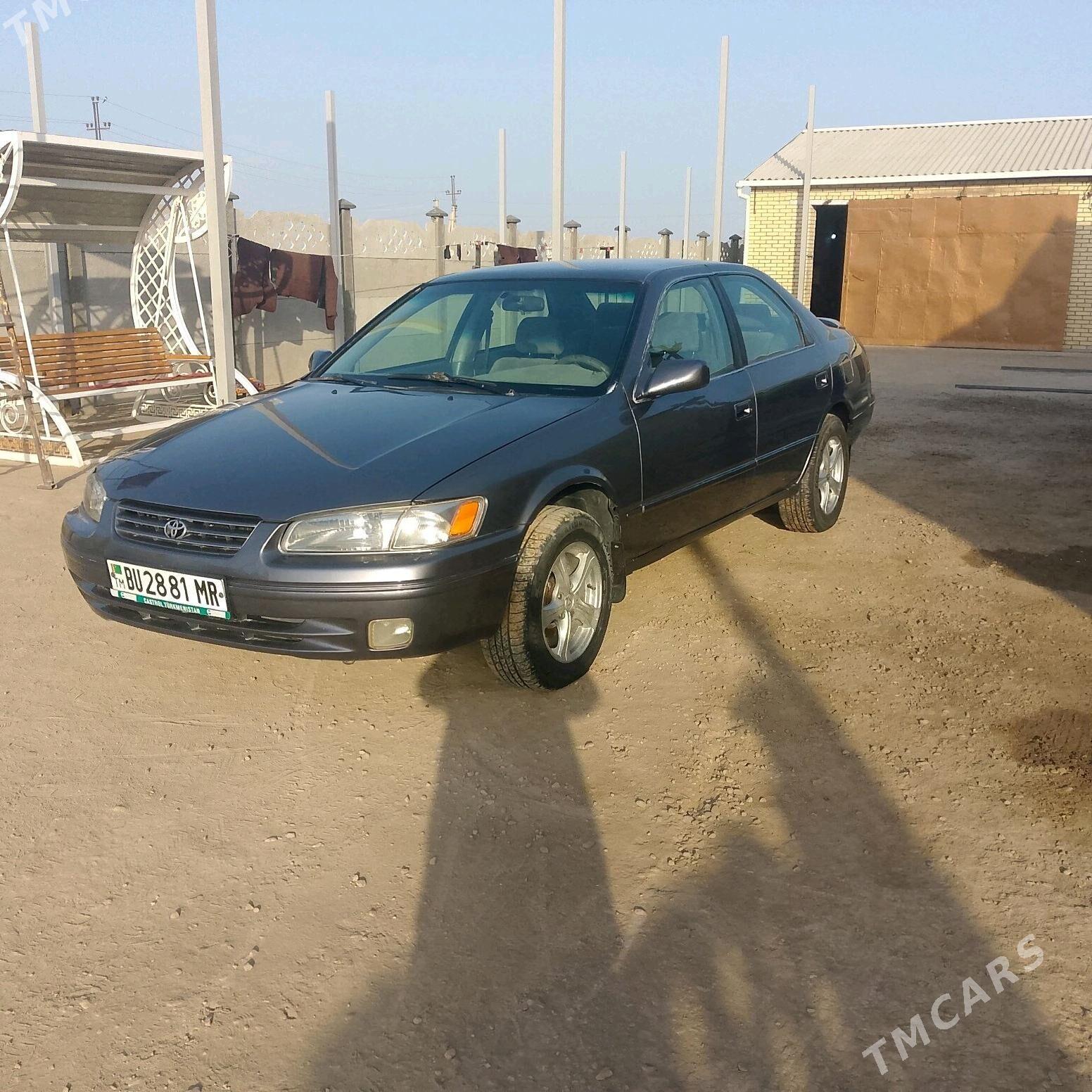 Toyota Camry 1998 - 110 000 TMT - Сакарчага - img 7