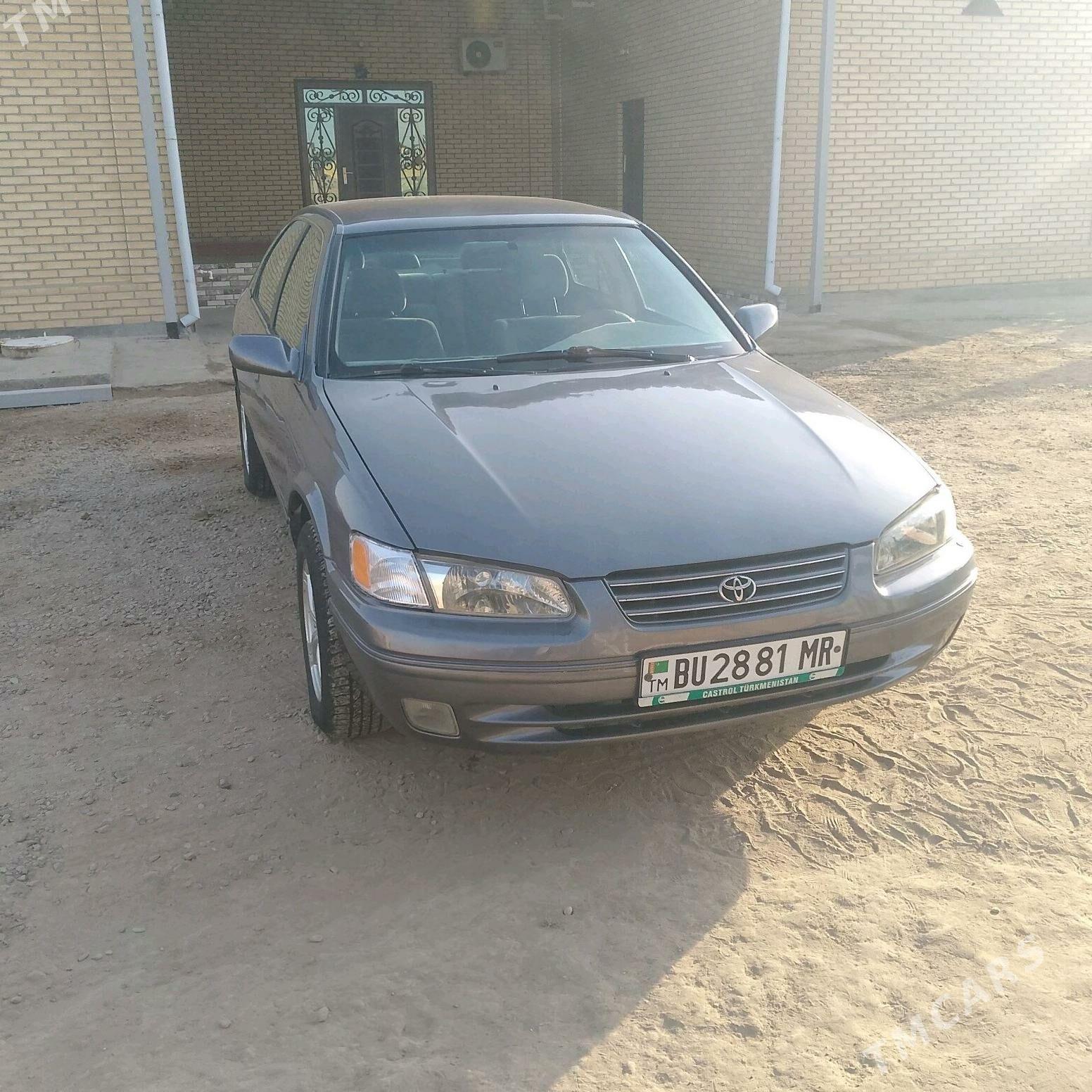 Toyota Camry 1998 - 110 000 TMT - Сакарчага - img 5