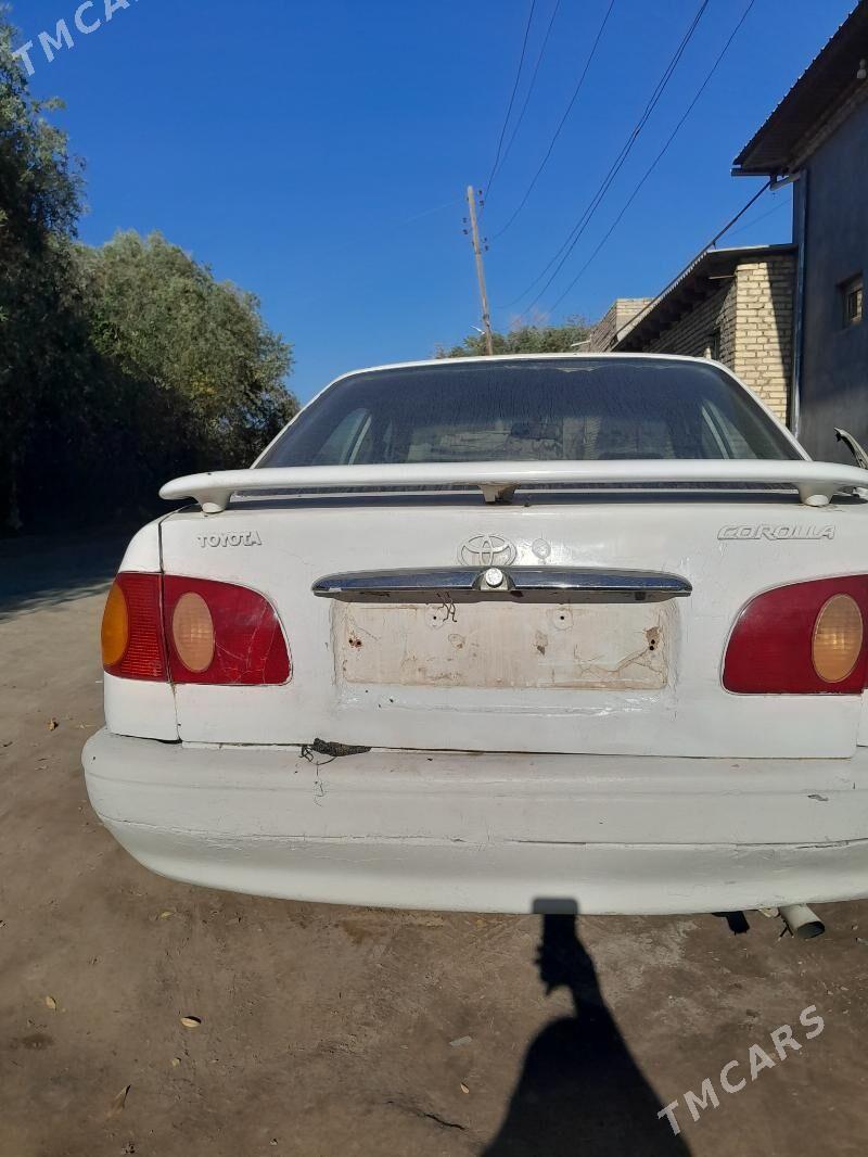 Toyota Corolla 1998 - 10 000 TMT - Кёнеургенч - img 1