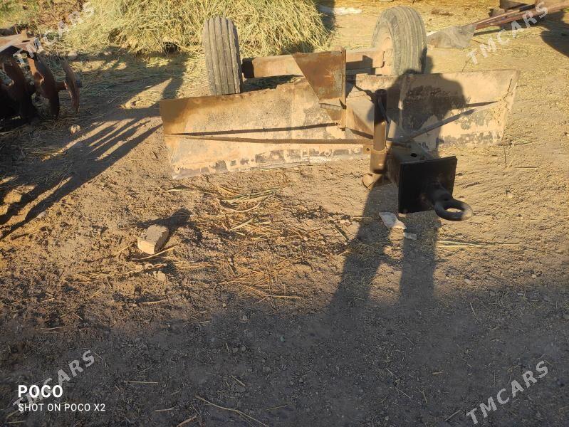 MTZ 80 2013 - 250 000 TMT - Dänew - img 9