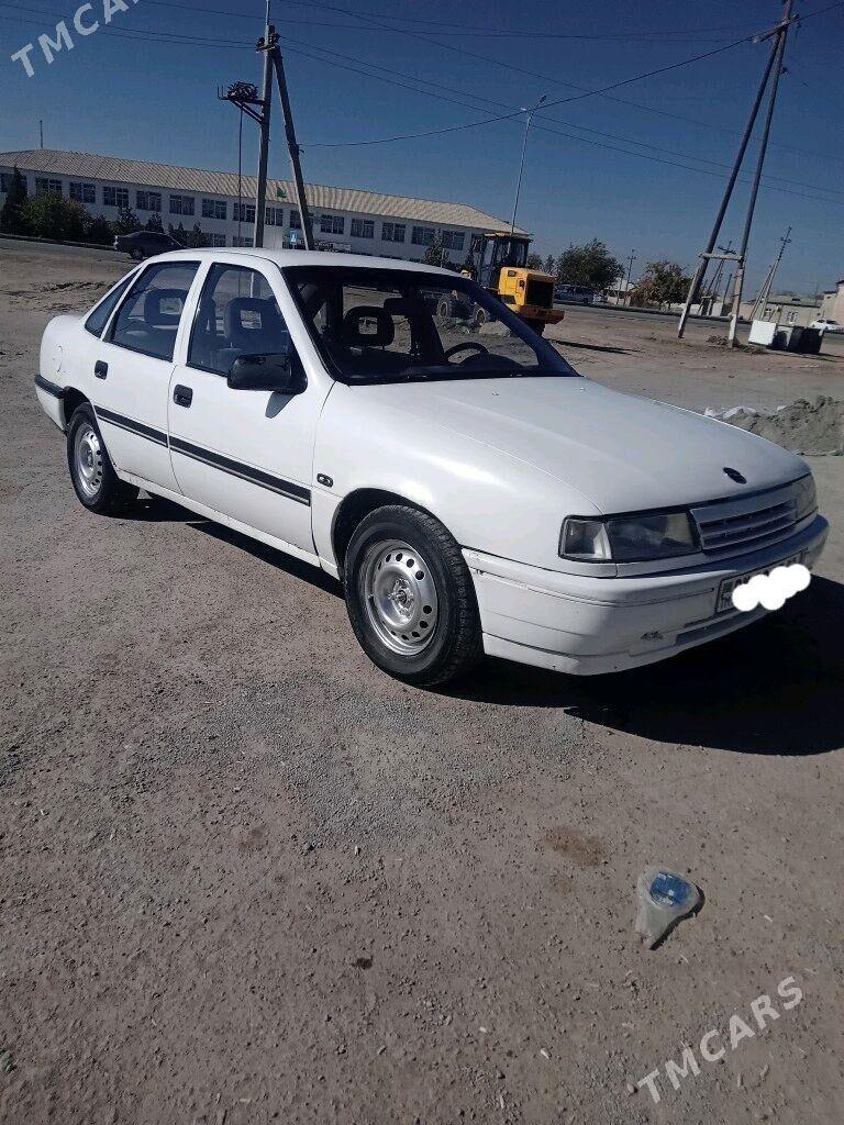 Opel Vectra 1990 - 28 000 TMT - Болдумсаз - img 2