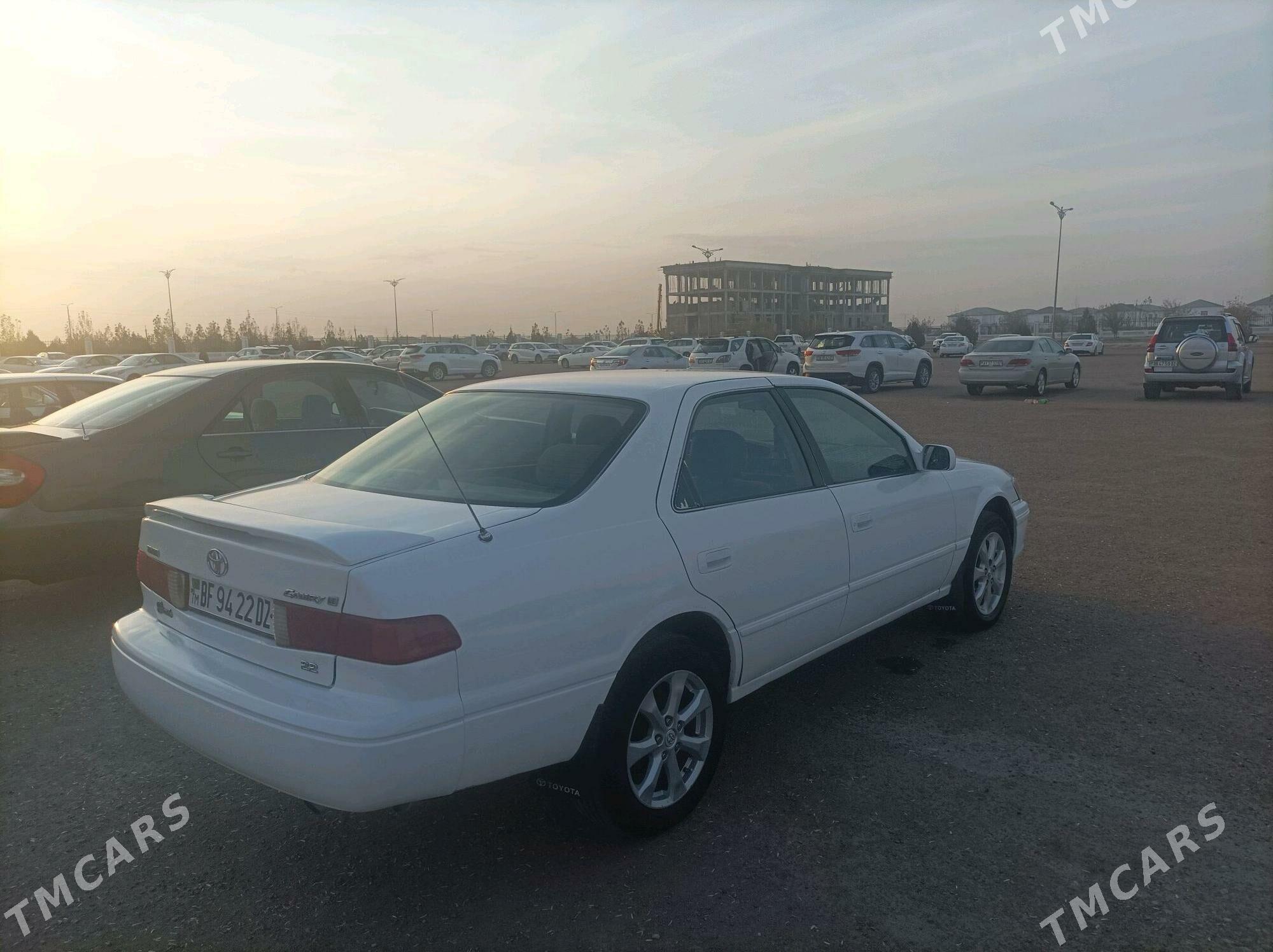 Toyota Camry 1998 - 118 000 TMT - Daşoguz - img 5
