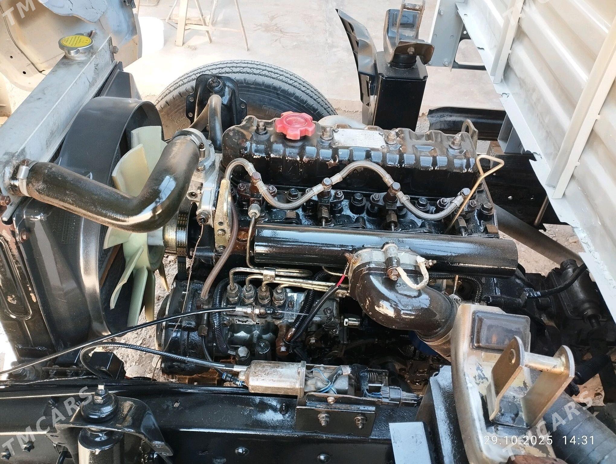 Forland H3 2016 - 160 000 TMT - Çärjew - img 6